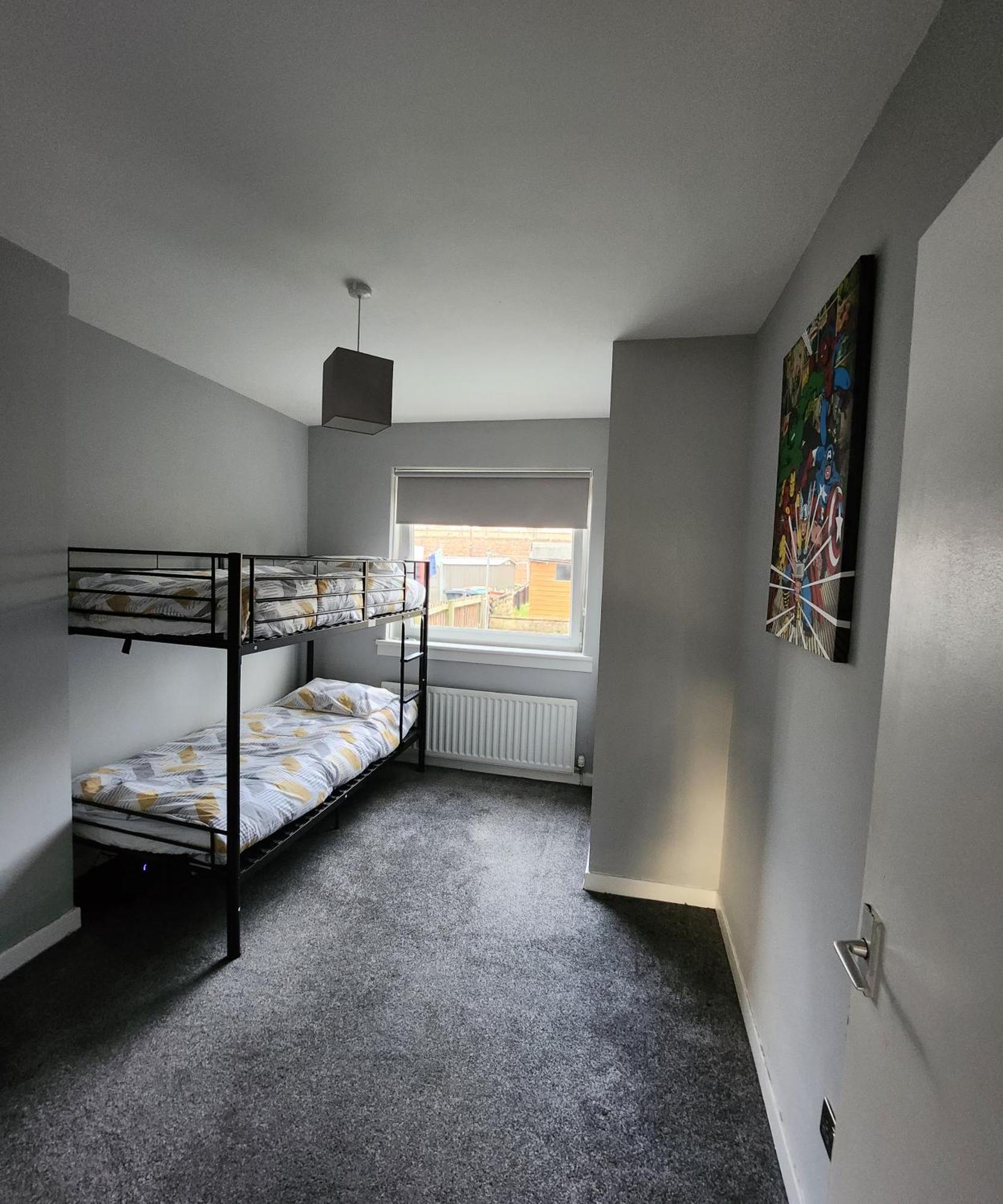 Fm Homes & Apartments 3 Bedroom Motherwell Exteriör bild